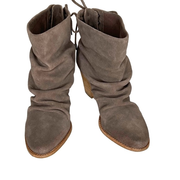 Splendid Reseda Fawn Color Suede Folded/Ruched Heeled Booties Sz 8M - Picture 1 of 12